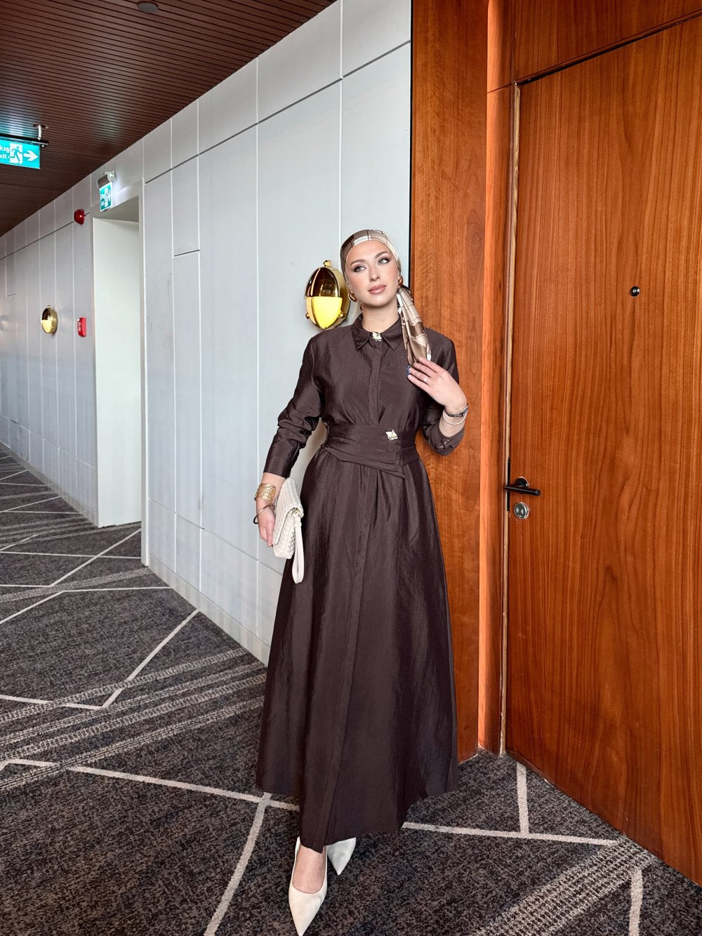 Buckle Detailed Chic Dress Brown