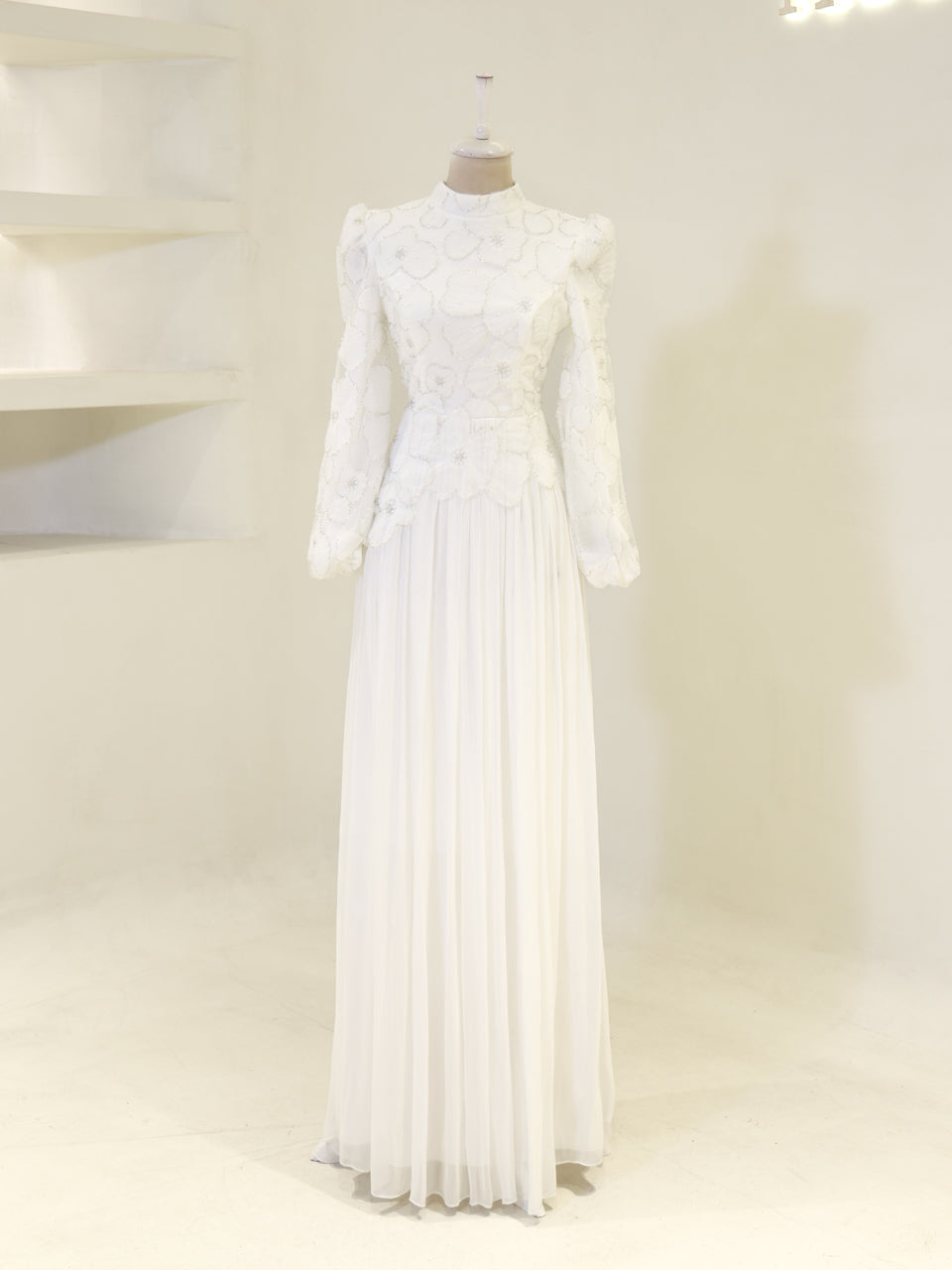 Arwen Evening Dress - Ecru