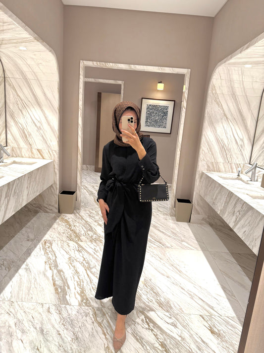 Black Front-Tie Classic Maxi Dress