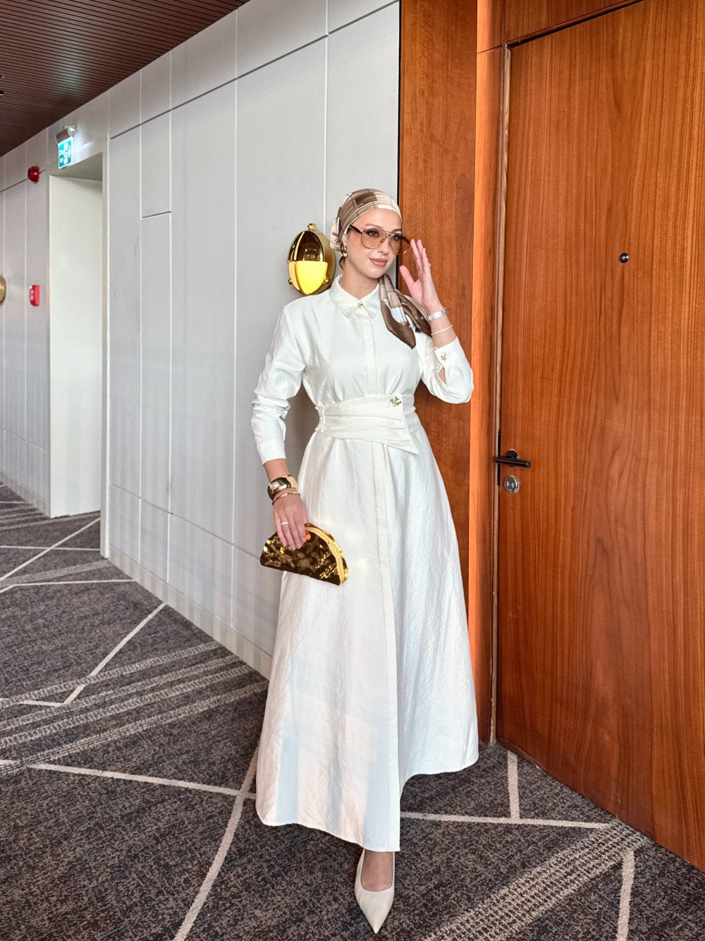 Buckle Detailed Chic Dress Beige