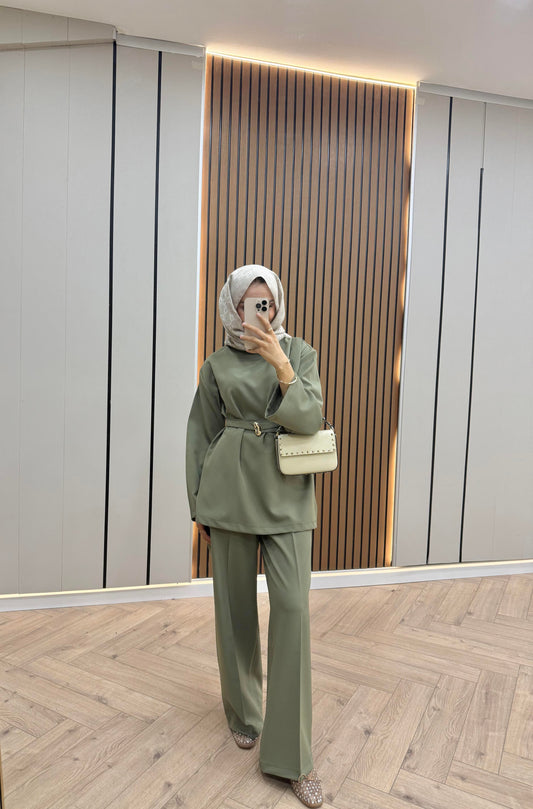 Gold Brooch-Detail Pants Set – Khaki