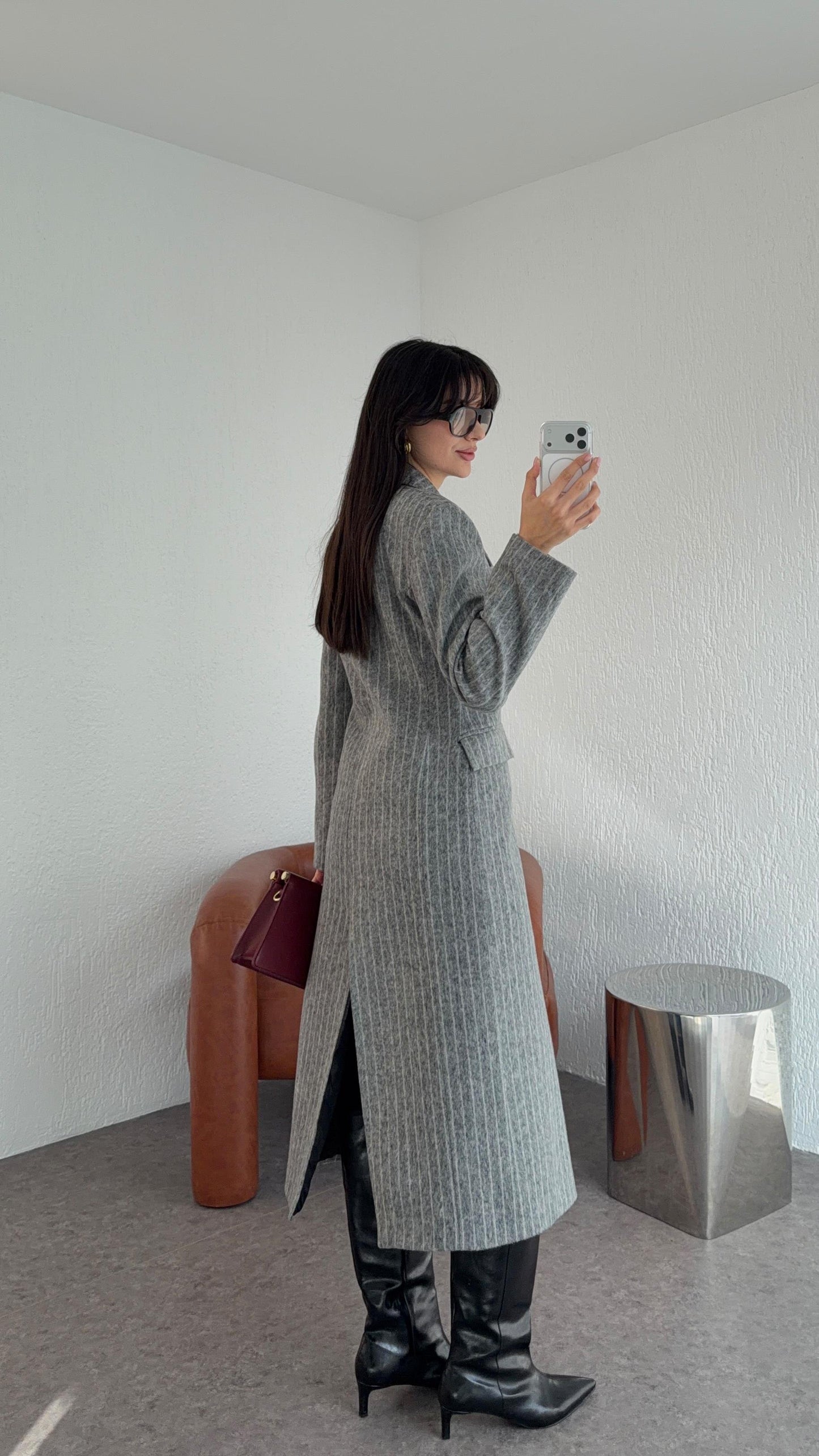 Premium Tailored Grey Wool-Blend Coat