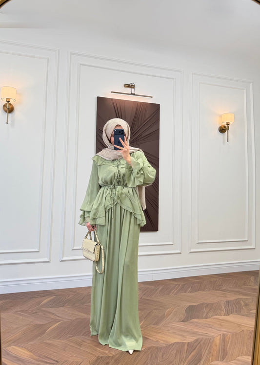 Ghalia Chiffon Two-Piece Set with Trousers – Light Green