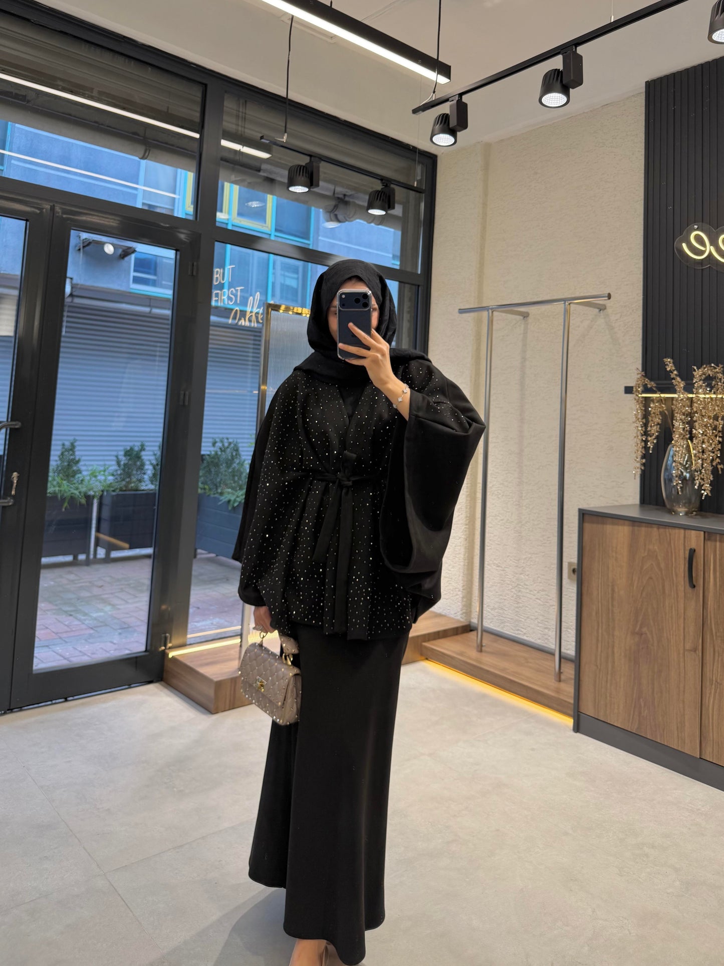 Sandy Luxe Belted Two-Piece Set – Black