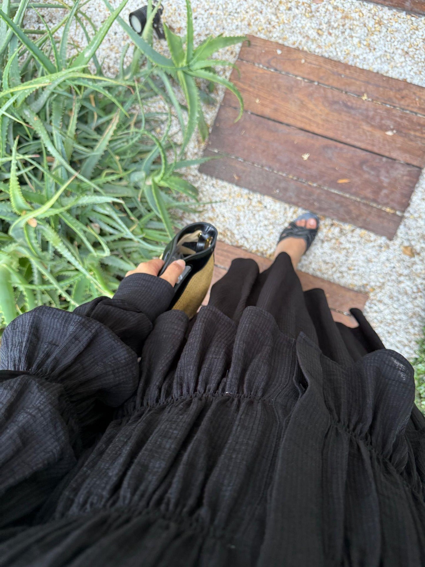 Lightweight Blouse and Skirt Set with in Black