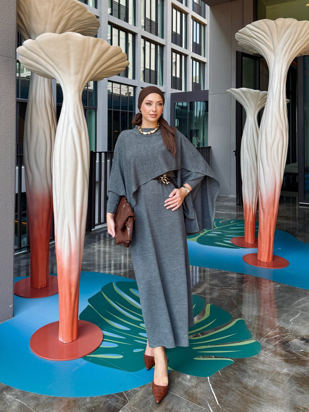 Elegant Belted Knit Dress