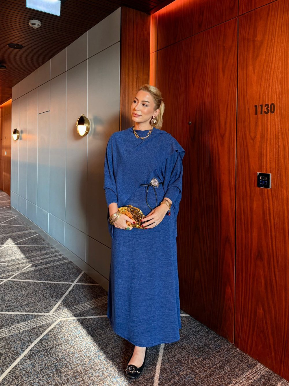 Elegant Royal Blue Belted Knit Dress