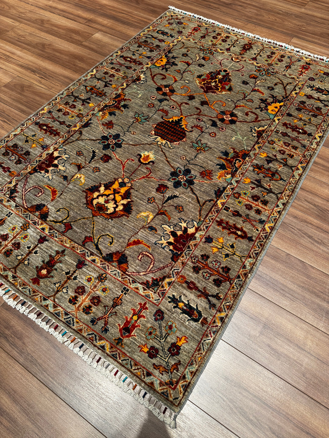 SULTANİ ÇİÇEKLİ ORJİNAL EL DOKUMASI GRİ KÖK BOYA YÜN HALI 120X182 2.18 METREKARE - 4X6 FT