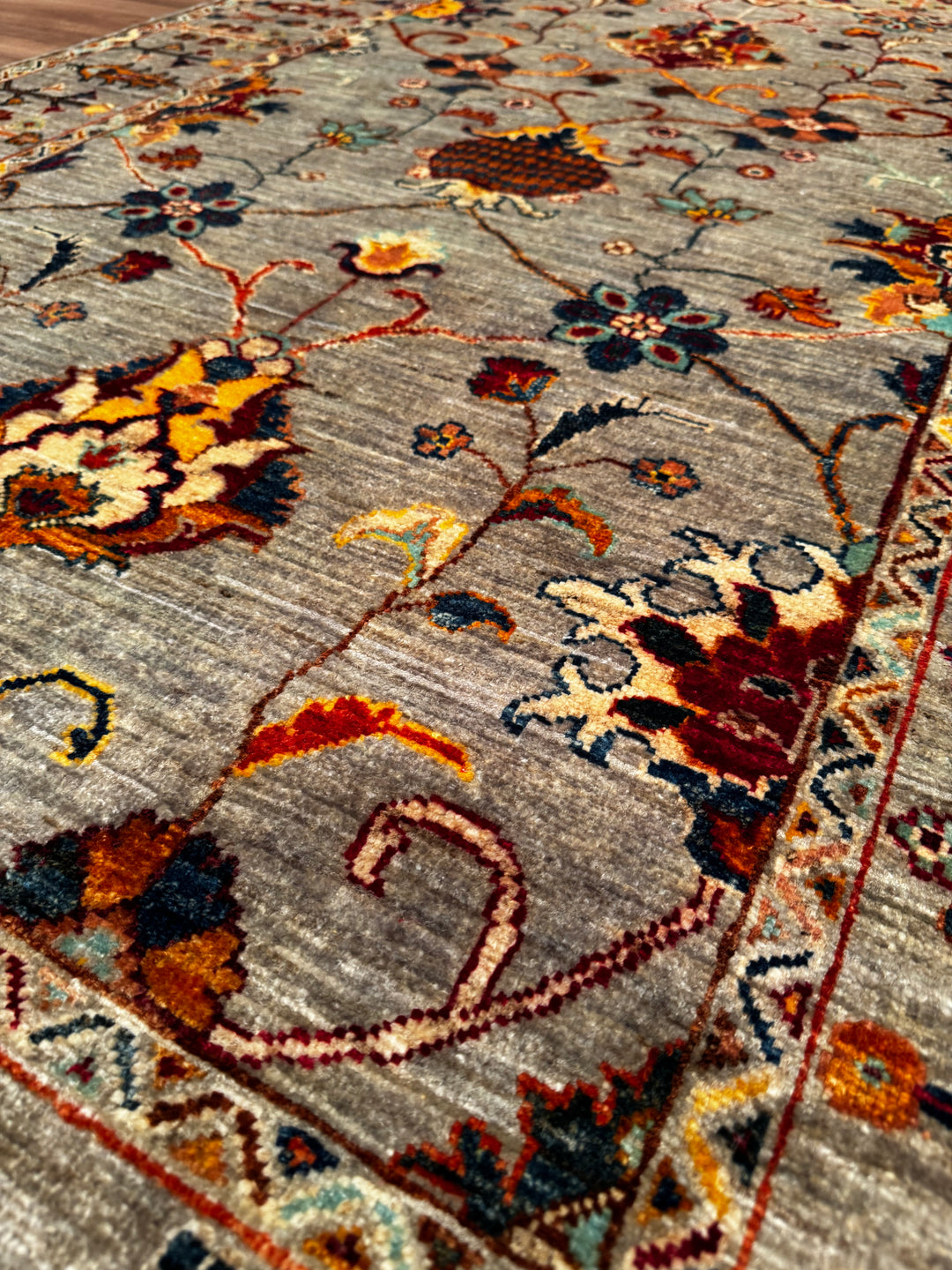 SULTANİ ÇİÇEKLİ ORJİNAL EL DOKUMASI GRİ KÖK BOYA YÜN HALI 120X182 2.18 METREKARE - 4X6 FT