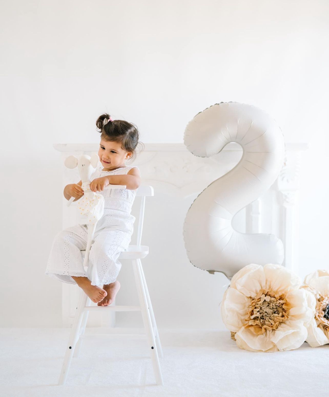 Beige Hand-Dyed Giant Tissue Paper Flower Backdrop Decoration