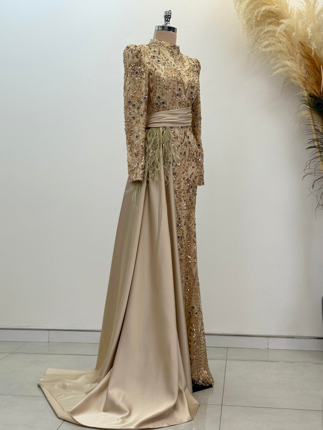 Alessa Evening Dress - Gold - view 3