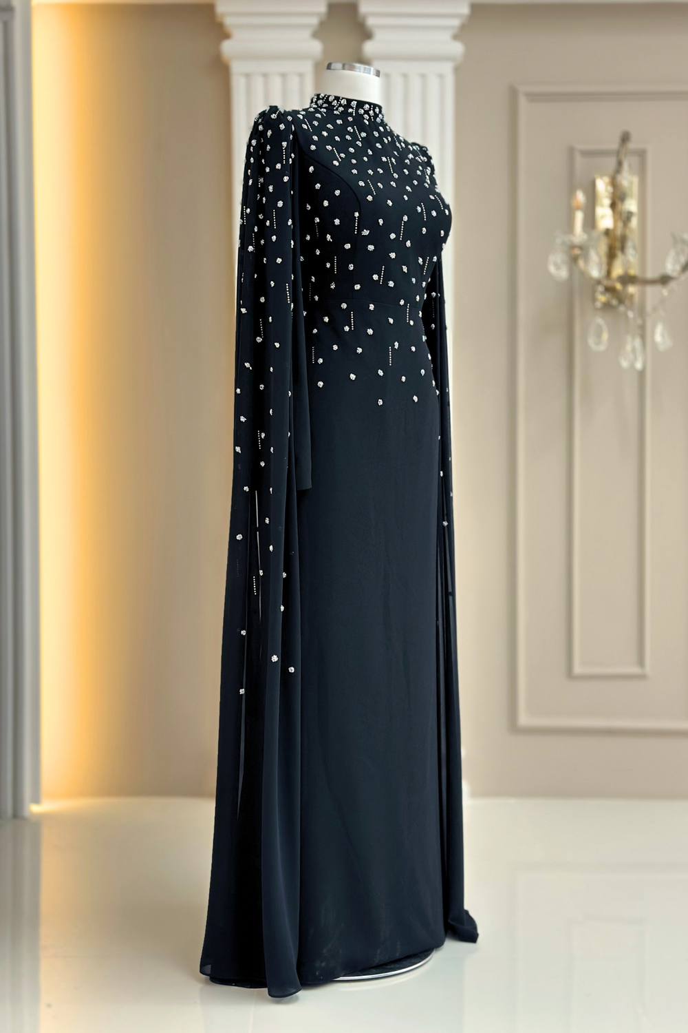 Afra Modest Evening Dress - Black
