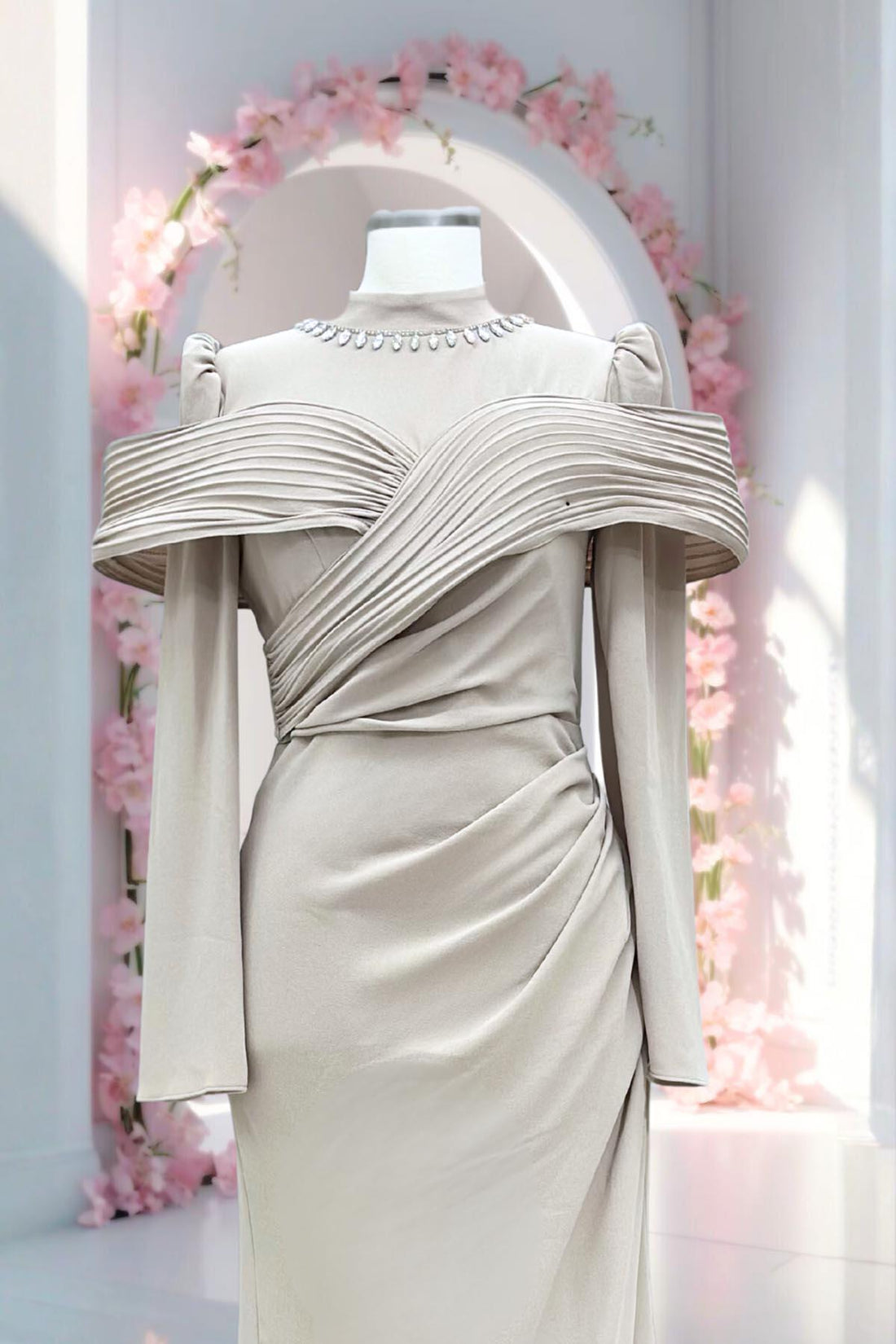 Dila Modest Evening Dress - Beige