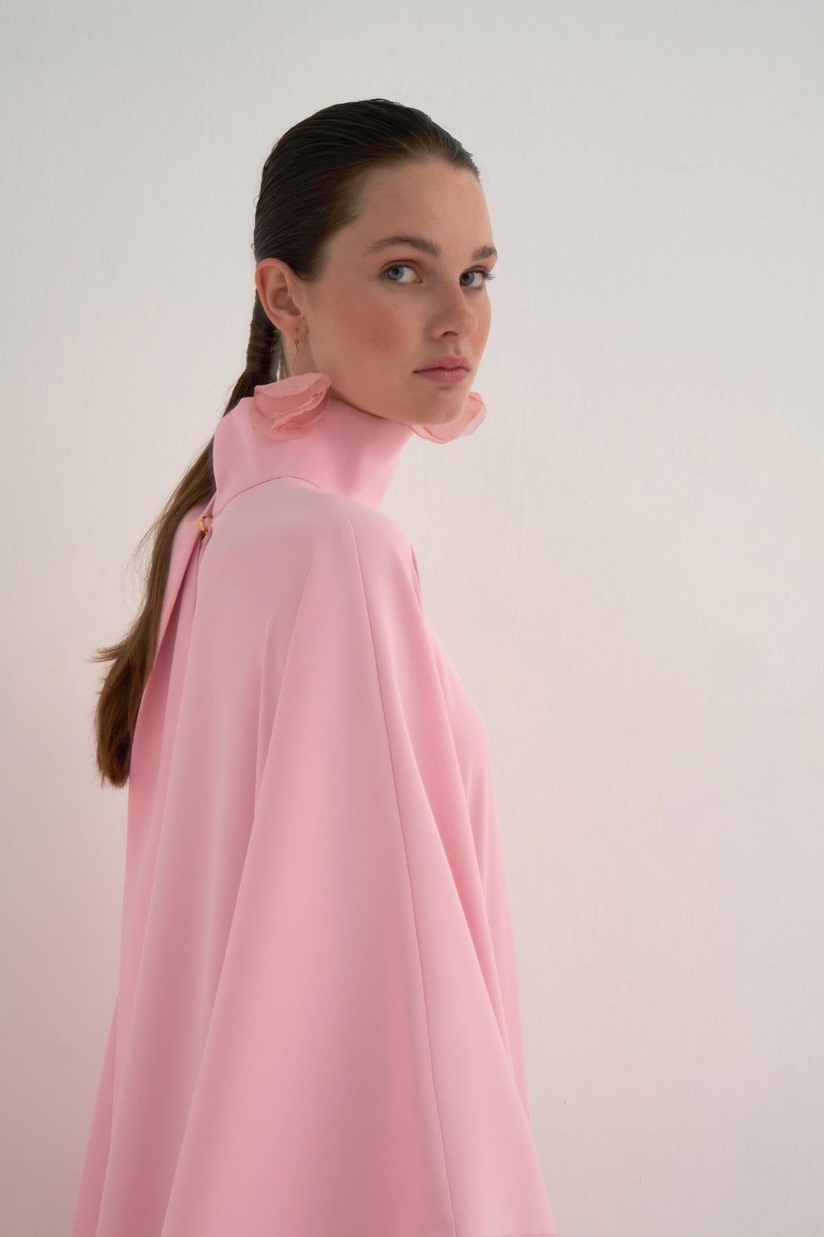 Pink Organza Detailed Kaftan Dress
