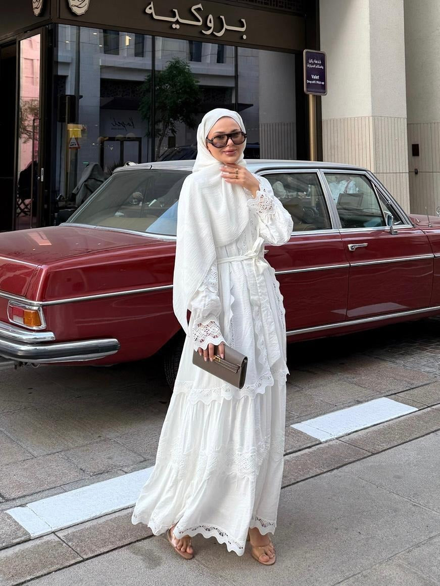 Elegant Ecrou Lace Dress