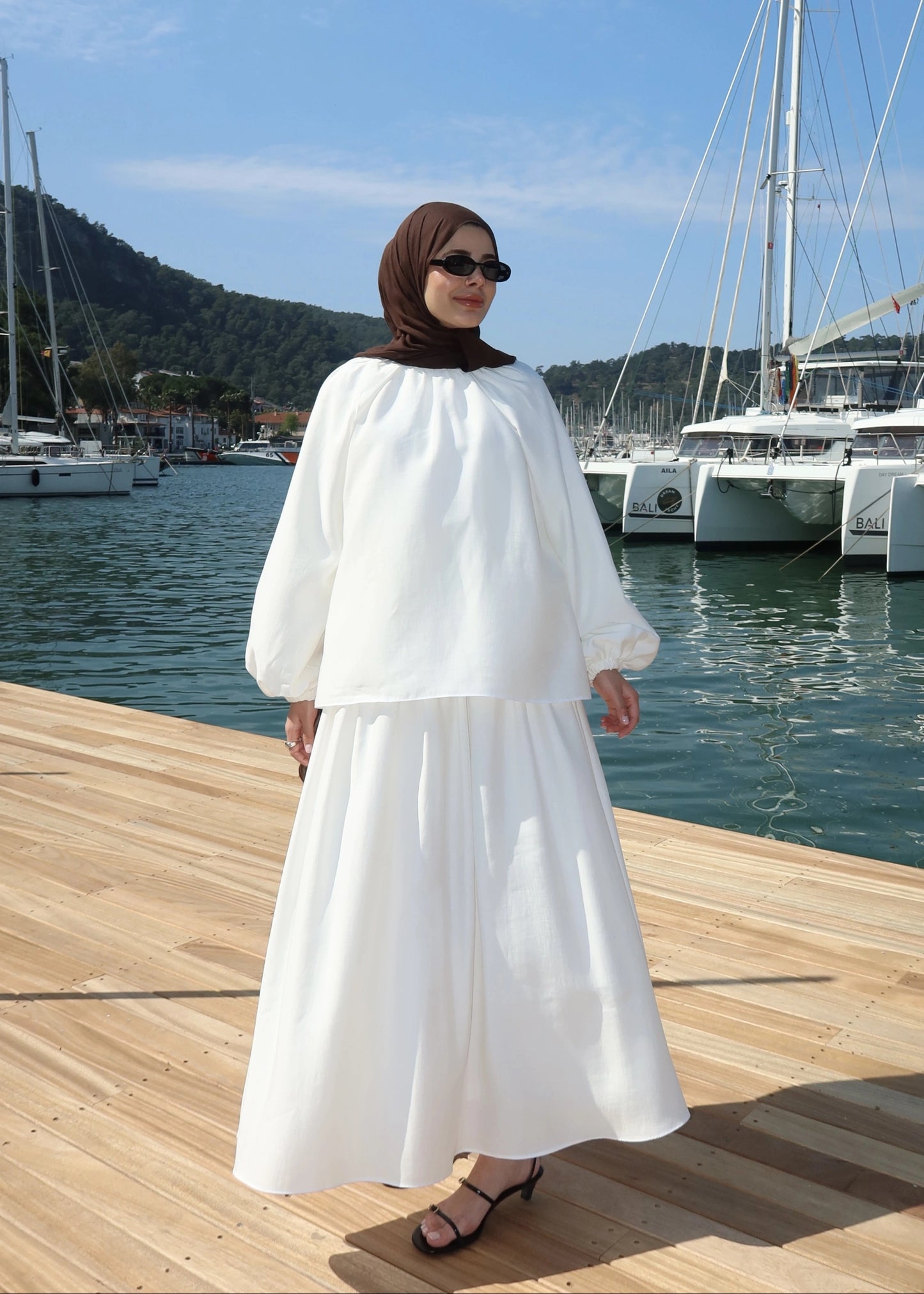 White Corset Waist Tunic & Trousers Set