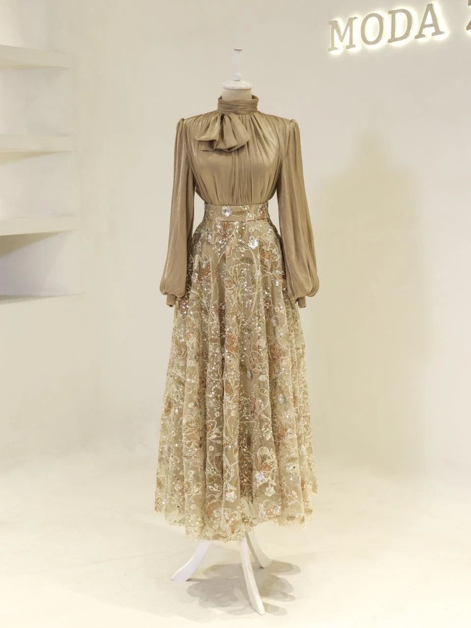 Lisbonne Orchid & Embroidery Modest Evening Gown