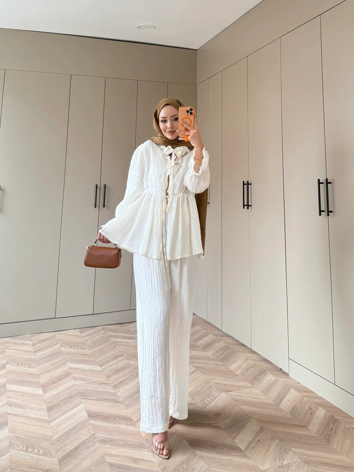 Nada Lace Detail Two-Piece Set – Off White