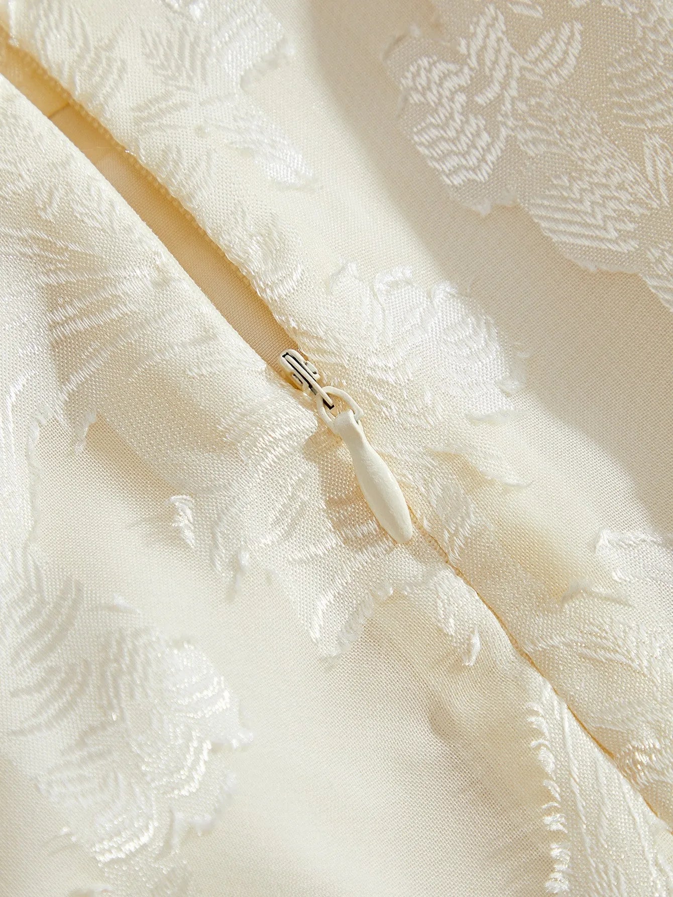 2‑Piece Elegant Blouse & 3D Flower Mini Skirt Set