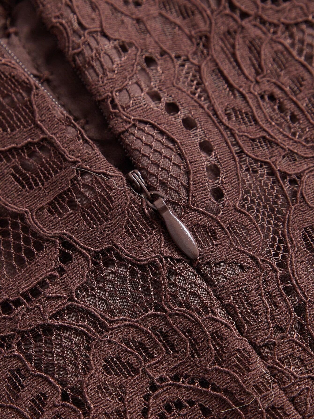 Long‑Sleeve Rose Lace Maxi Dress – Brown