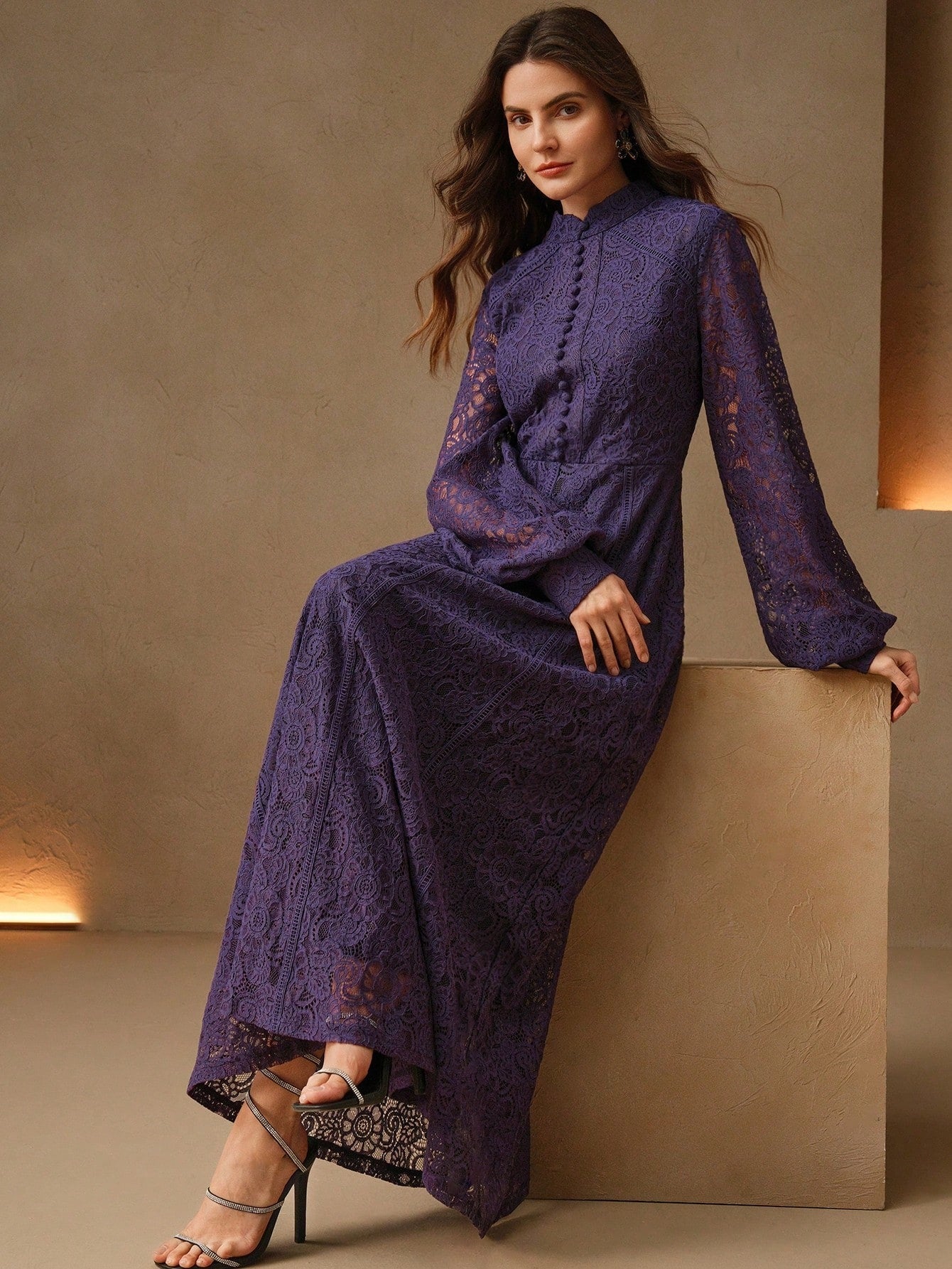 Long‑Sleeve Rose Lace Maxi Dress – Lavender Purple