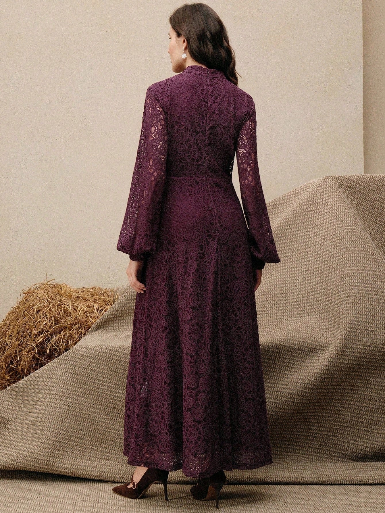 Long‑Sleeve Rose Lace Maxi Dress – Purple
