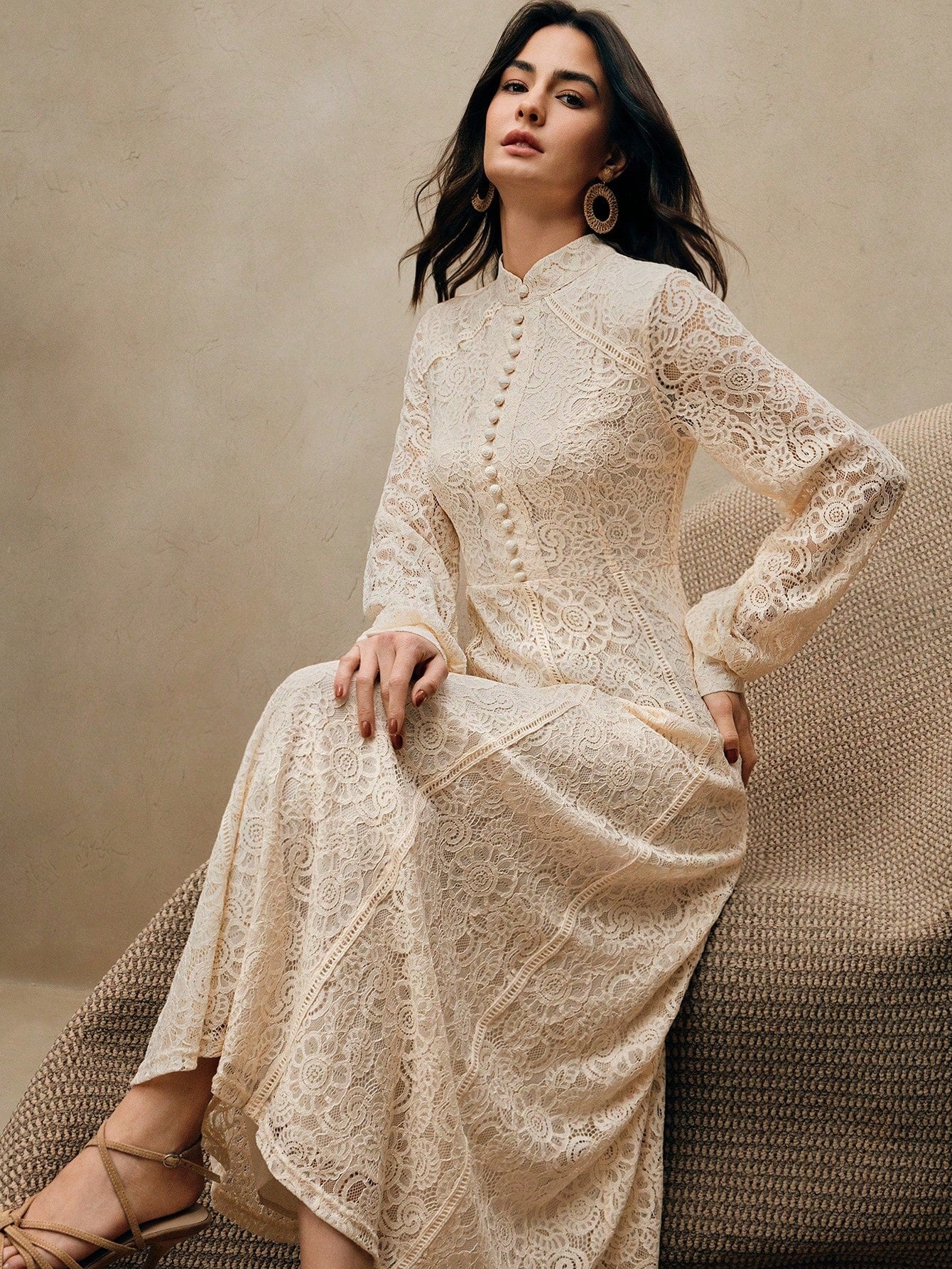 Long‑Sleeve Rose Lace Maxi Dress – Cream
