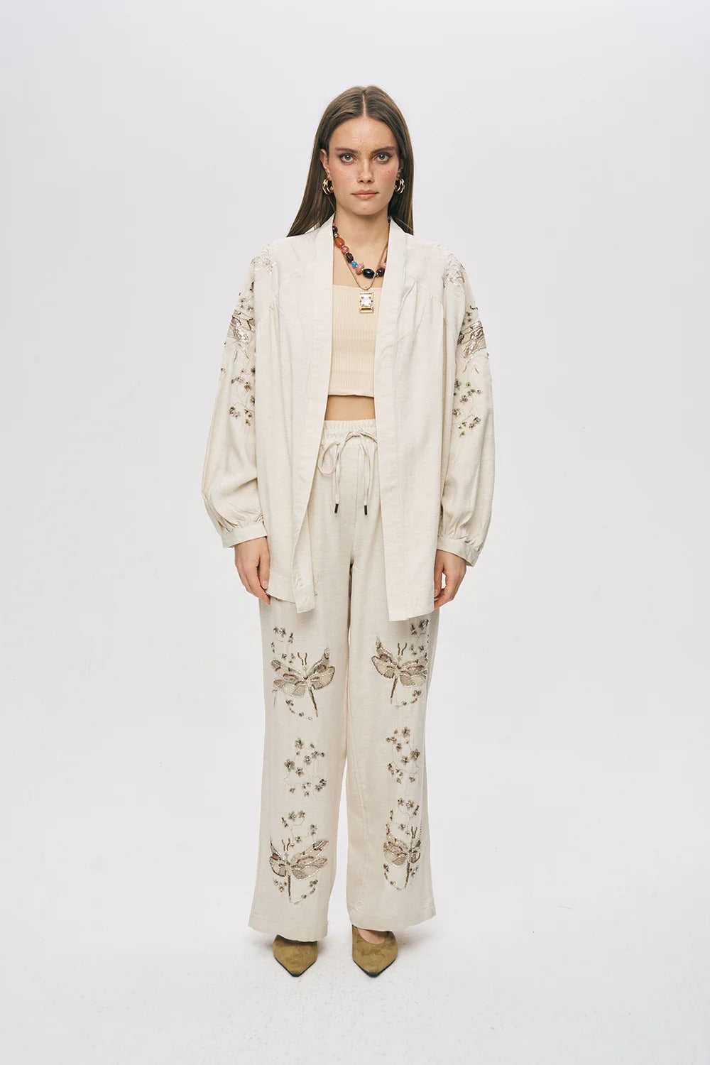Limited Collection Butterfly Embroidered Cotton-Linen Oversized Kimono – Natur