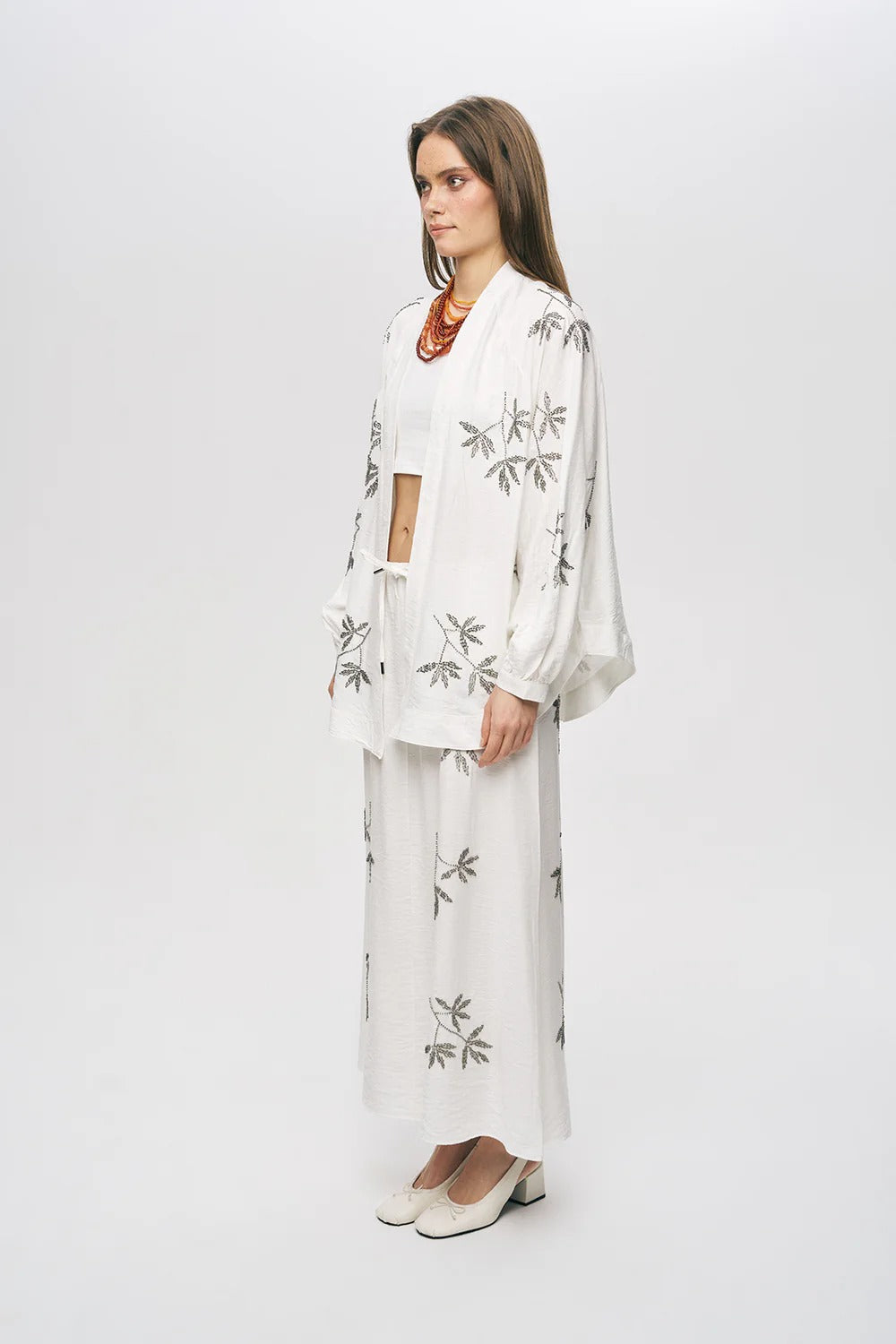 Limited Collection Leaf Embroidered Oversized Draped Kimono – Ecru