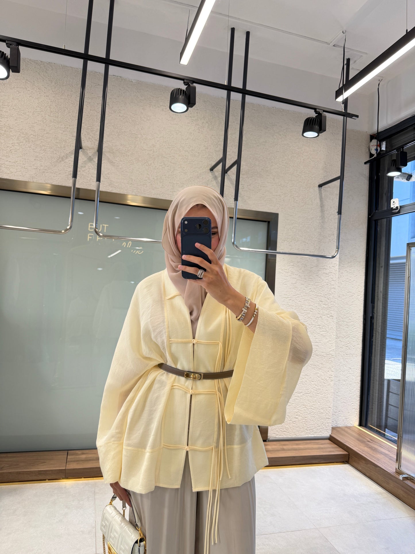 Sakura Vanilla Kimono Jacket - Elegant Lightweight Layer
