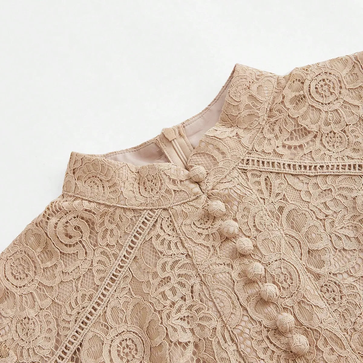 Long‑Sleeve Rose Lace Maxi Dress – Soft Pink