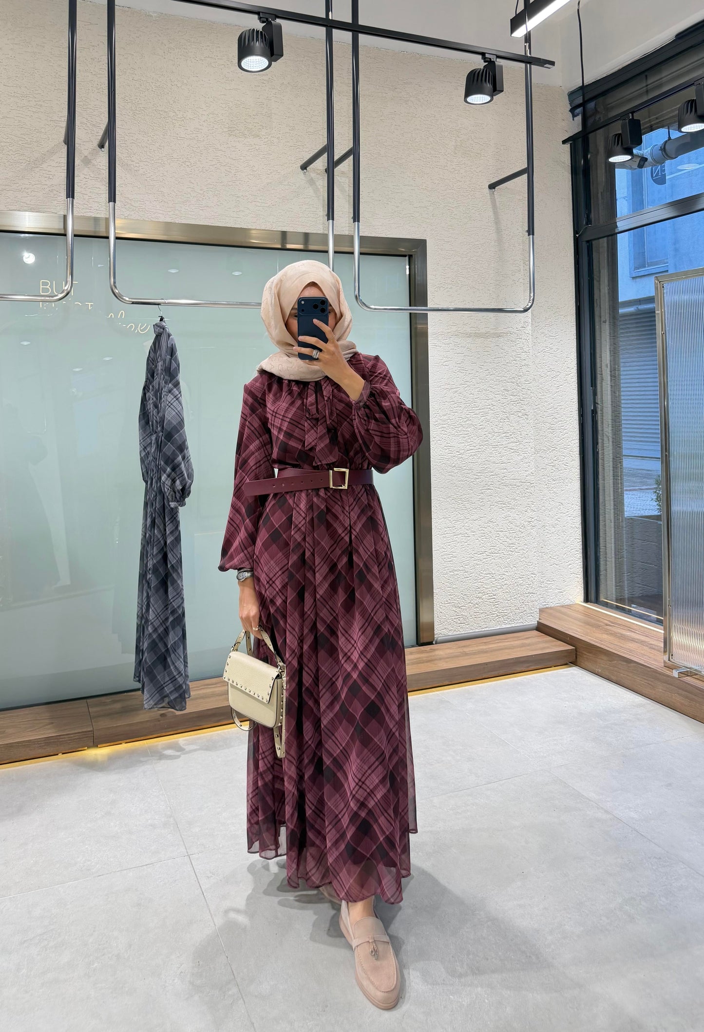 Miranda Chiffon Dress – Burgundy