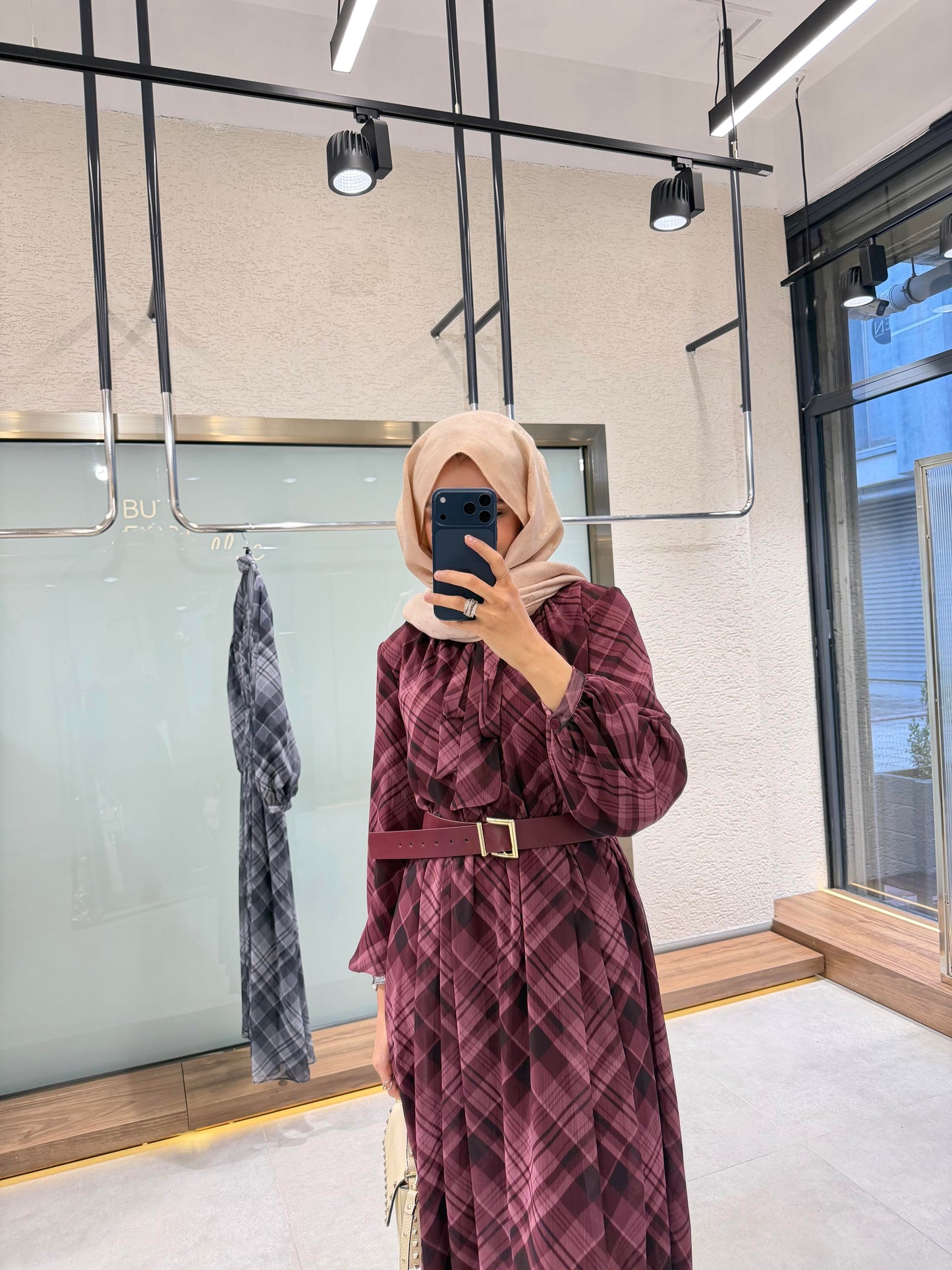 Miranda Chiffon Dress – Burgundy