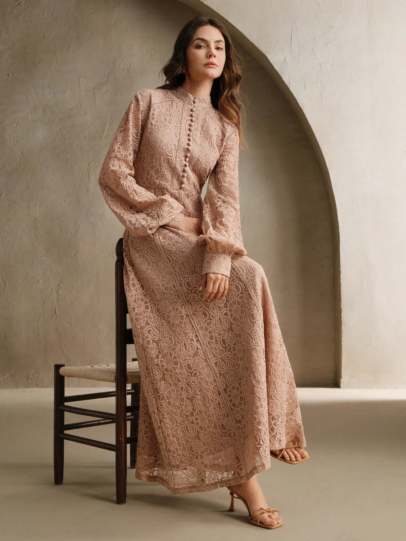 Long‑Sleeve Rose Lace Maxi Dress – Soft Pink