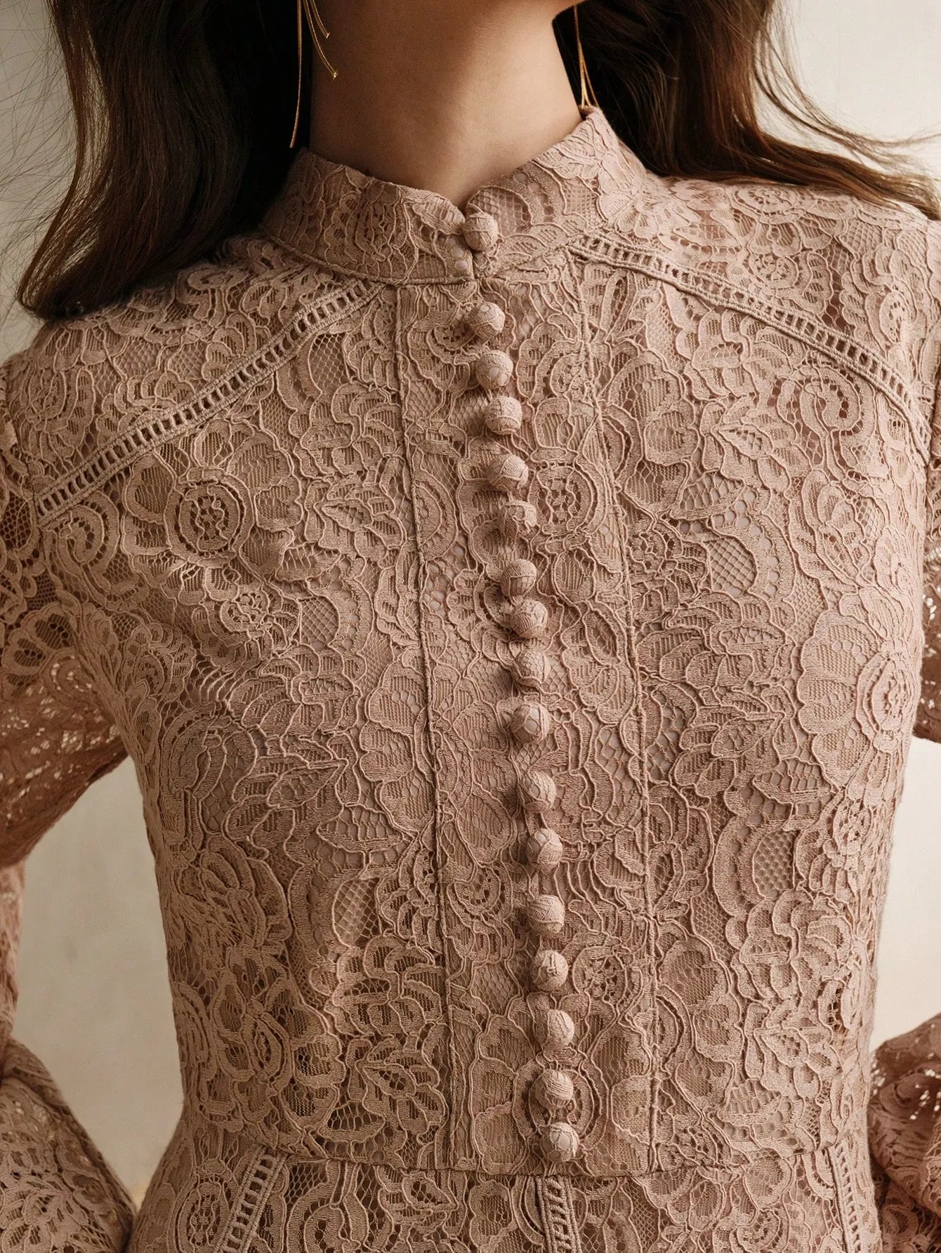 Long‑Sleeve Rose Lace Maxi Dress – Soft Pink