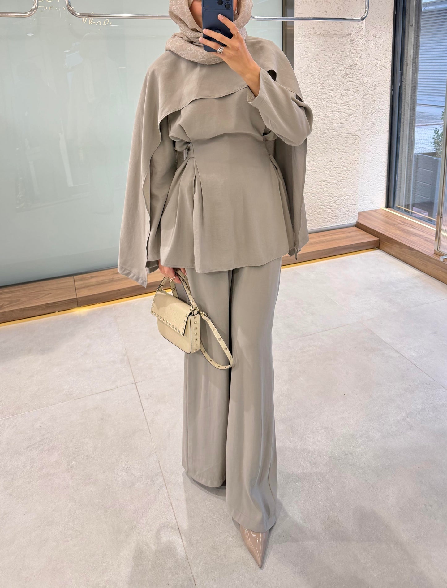 Vanilla Cape Set – Stone