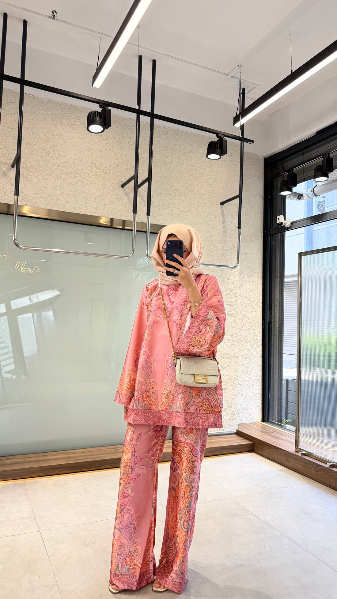 Pembe Saten İki Parça Uyumlu Tunik Takım