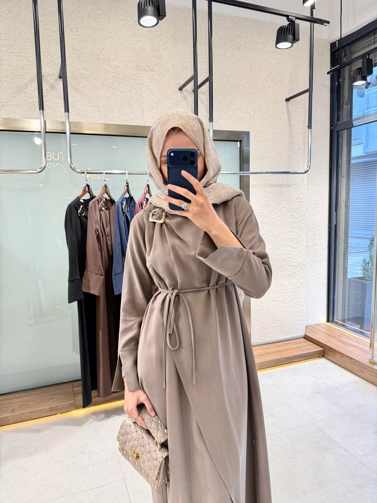 Buckle Detail Dress – Mink