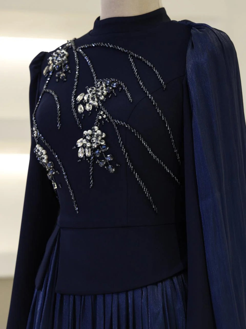 Beaded Embellished Maxi Evening Dress for Formal Events - Navy Blue