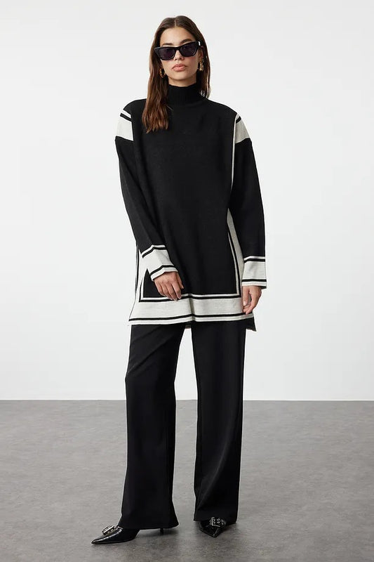 Black Relaxed-Fit Striped Knit Tunic & Pants Two-Piece Set