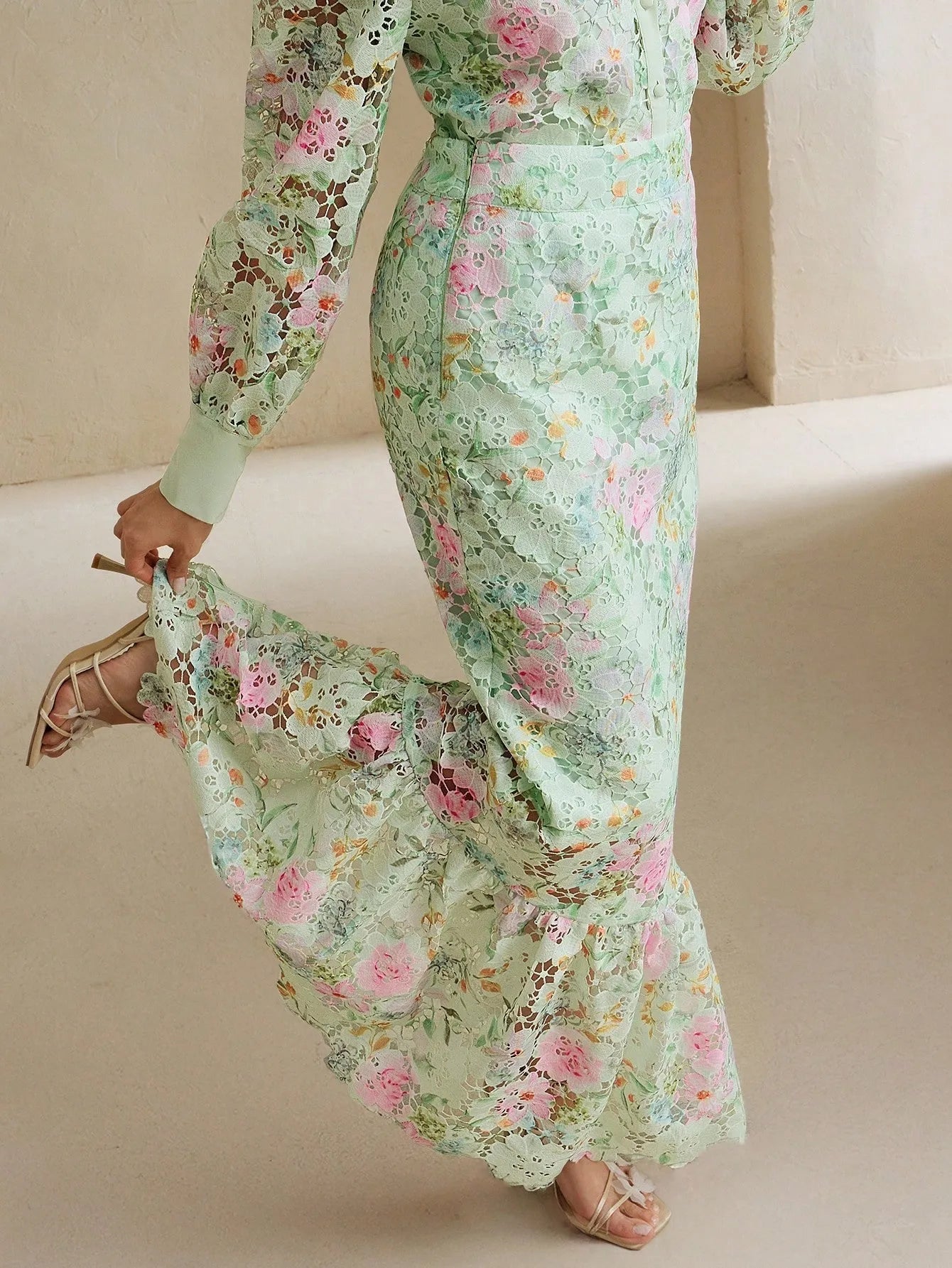 Elegant Lace Hollow Ruched Fishtail Hem Skirt