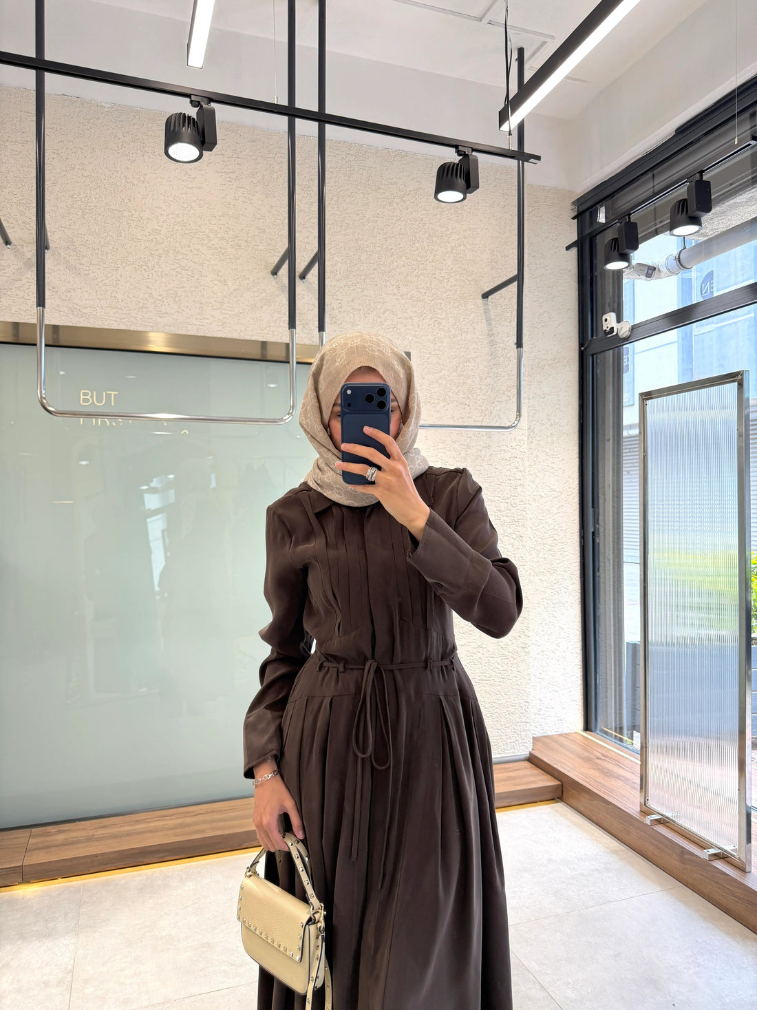 Kahverengi Tencel™ Karışımı Maksi Elbise