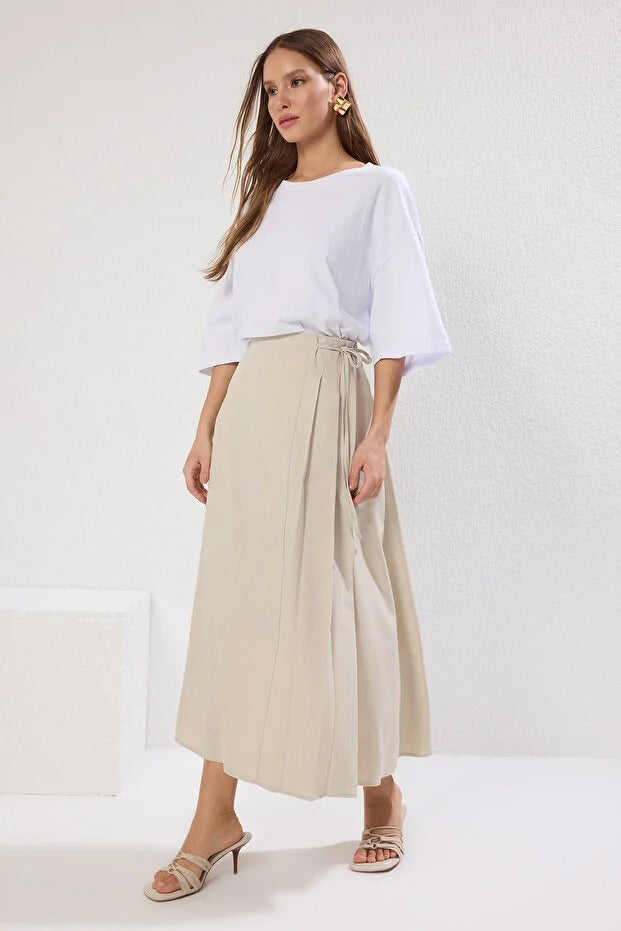 Stone Pleat-Detail Woven Maxi Skirt