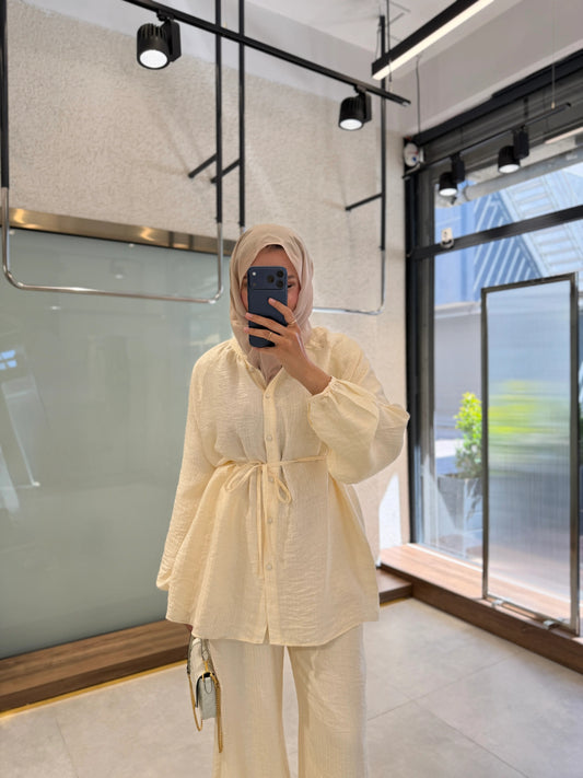 Daisy Button Down Two Piece Outfit - Ecrou