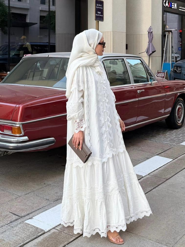 Elegant Ecrou Lace Dress