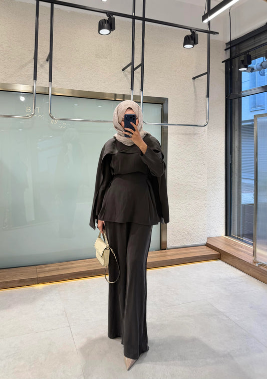 Vanilla Cape Set – Brown