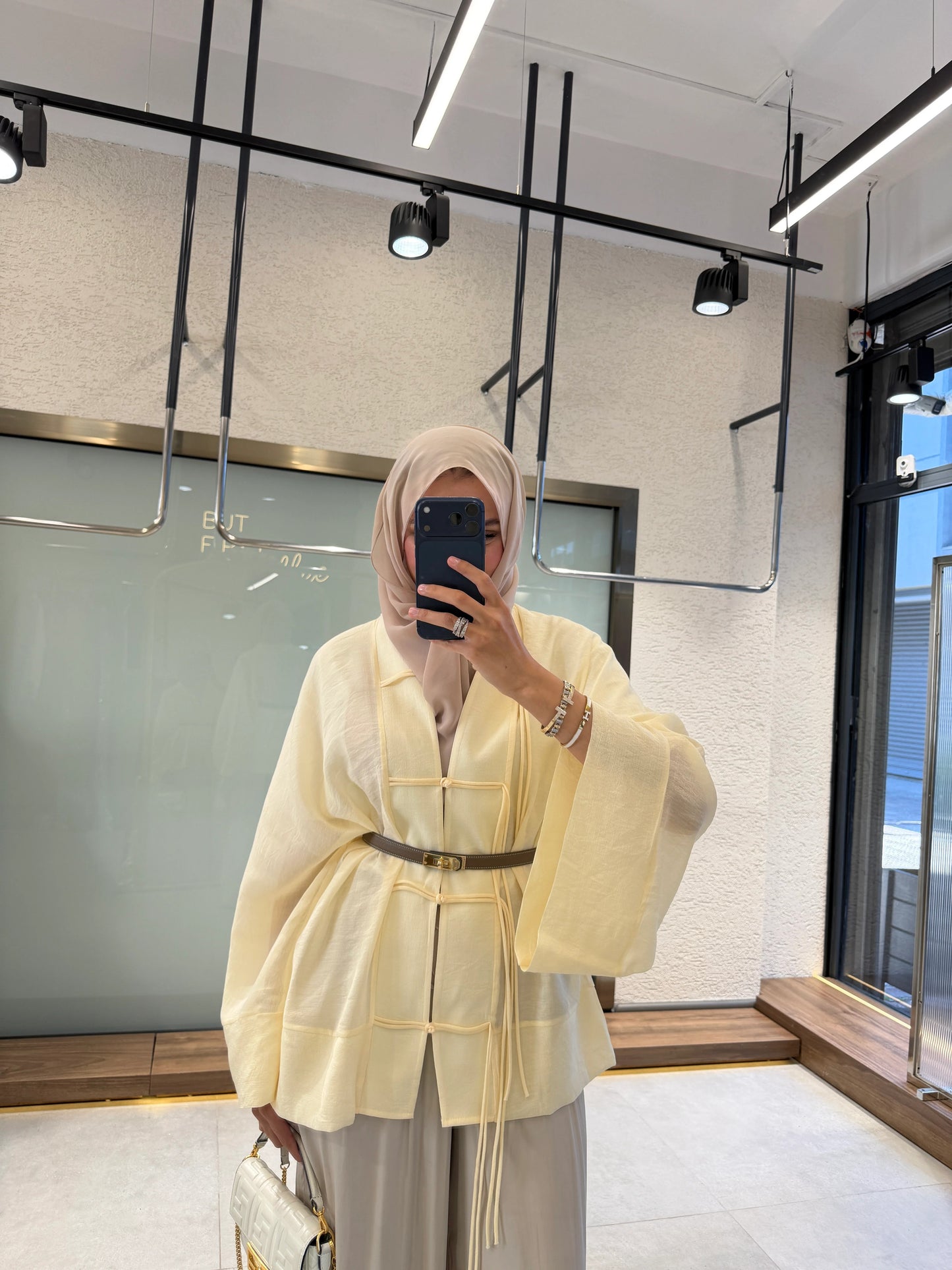 Sakura Vanilla Kimono Jacket - Elegant Lightweight Layer