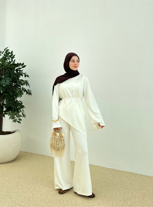 Two-Piece Modal Outfit with Asymmetrical Cut