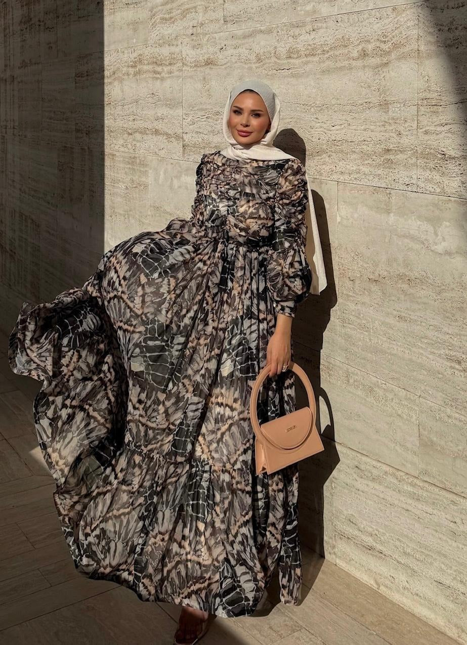 Iris Flowy Dress – Black