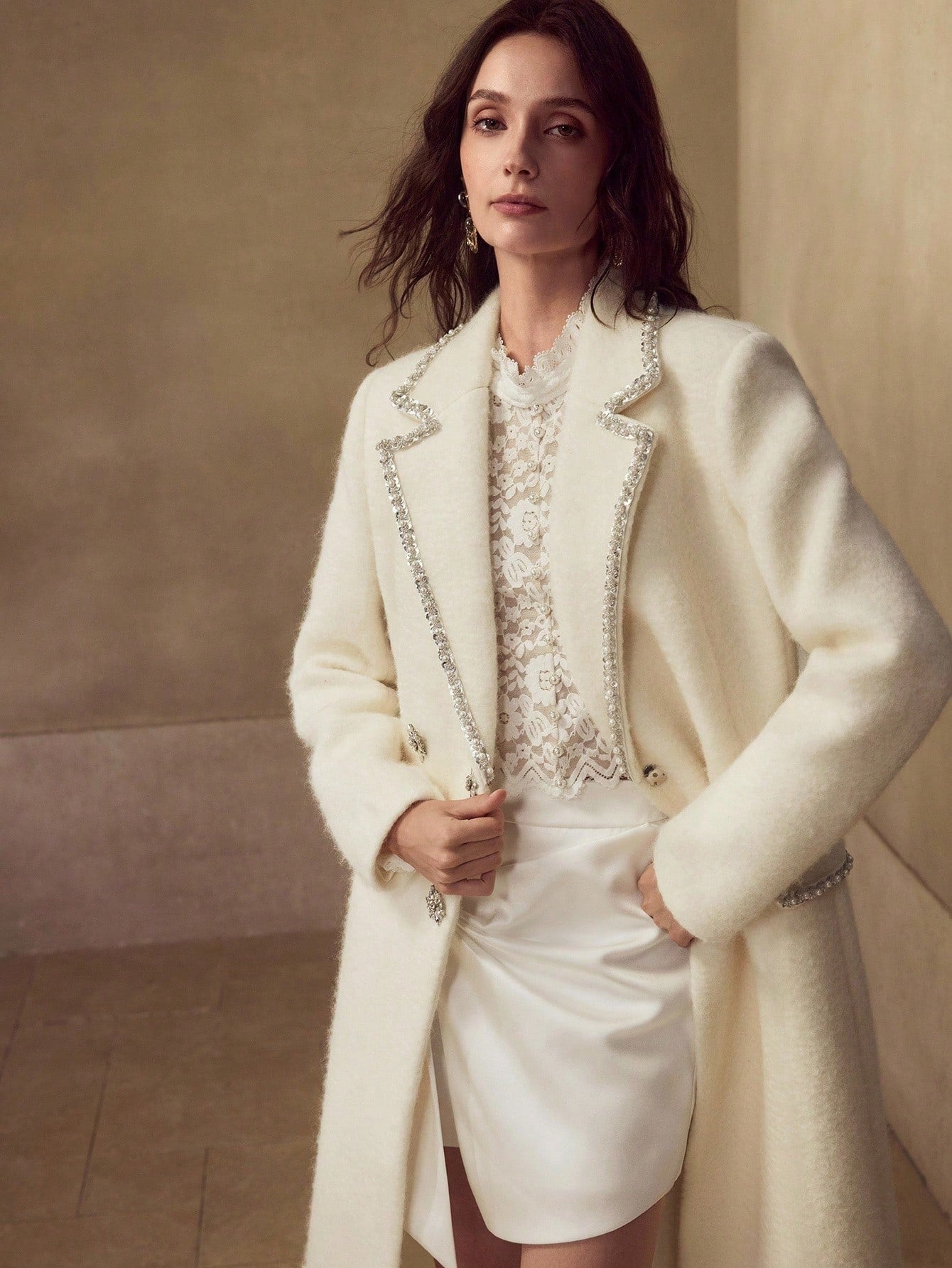 PREMIUM WOOL DOUBLE BREASTED OVERCOAT